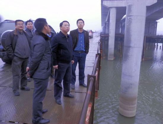 南昌市委常委、副市長劉建洋蒞臨昌南大道東延工程項(xiàng)目現(xiàn)場檢查指導(dǎo)工作